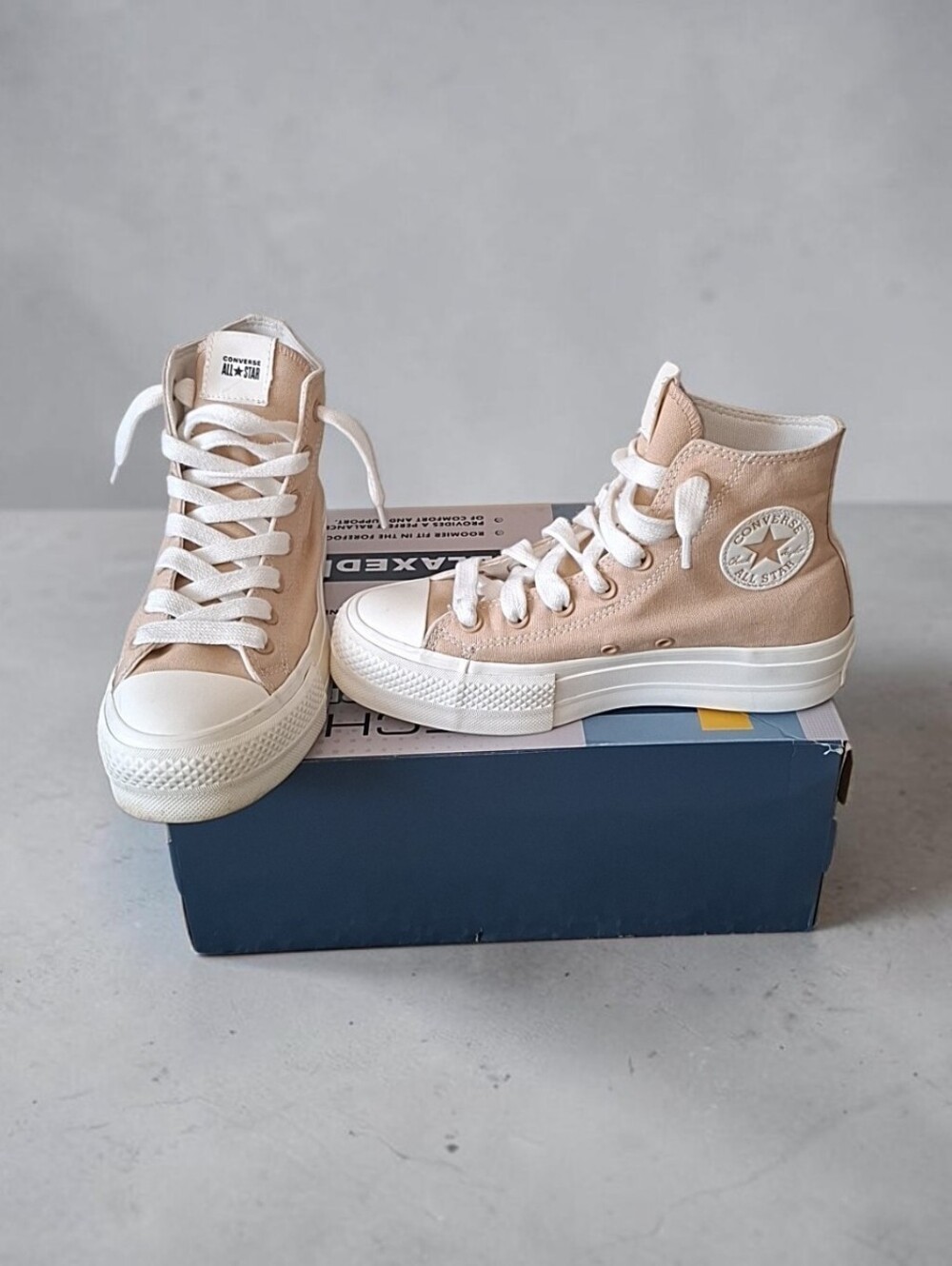 Converse Chuck Taylor All Star Lift Platform High Top Lace Up Tan A07660C
